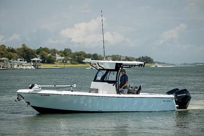 BOATZON | Sea Born LX26 Center Console 2021