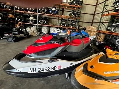 BOATZON | 2011 Sea-Doo GXT iS 215