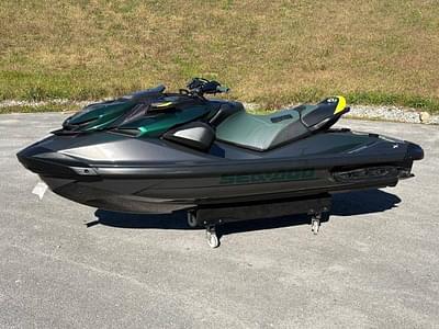 BOATZON | Sea-Doo RXPX Apex 300 Tech 2023