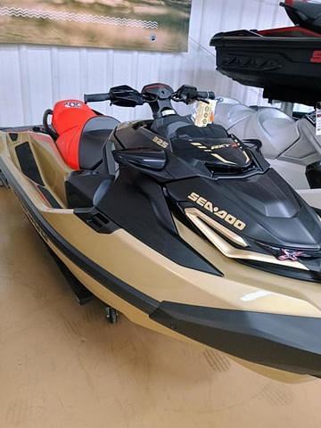 BOATZON | Sea-Doo RXTX 325 Metallic Tan Lava Red Premium 2025 BOATZON | Sea-Doo RXTX 325 Metallic Tan Lava Red Premium 2025