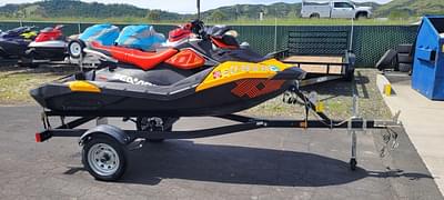 BOATZON | 2019 Sea-Doo Spark Trixx 3up iBR Sound System BOATZON | 2019 Sea-Doo Spark Trixx 3up iBR Sound System