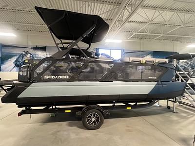 BOATZON | Sea-Doo Switch Cruise Limited 21  230 hp Painted 2025
