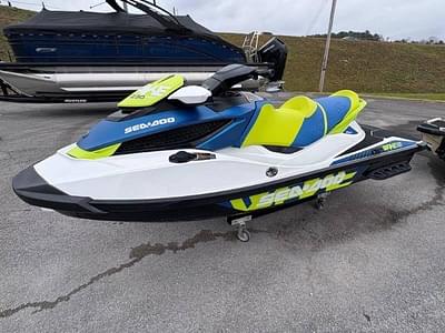 BOATZON | Sea-Doo Wake Pro 230 2017