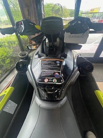 BOATZON | 2025 Sea-Doo Waverunner Explorer Pro® 230 BOATZON | 2025 Sea-Doo Waverunner Explorer Pro® 230