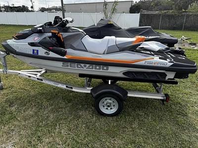 BOATZON | Sea-Doo Waverunner FISH PRO 2024