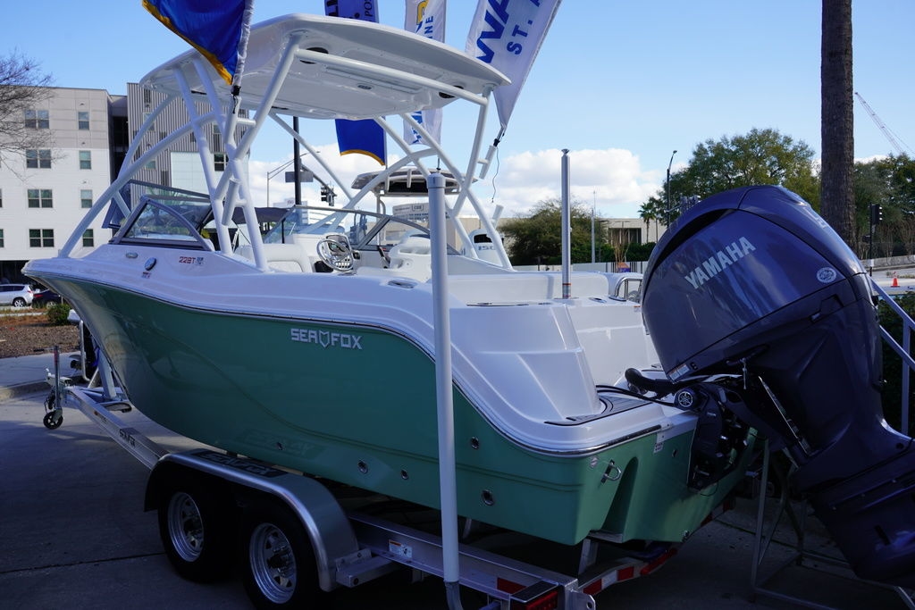 2024 Sea Fox 228 Traveler - Sold Boat