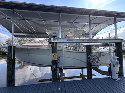 BOATZON | Sea Fox 288 Commander ONLY 120 HOURS w JOYSTICK 2020