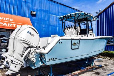 BOATZON | Sea Hunt Gamefish 30 Forward Seating 2025