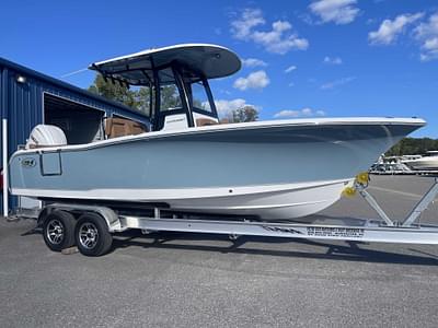 BOATZON | Sea Hunt Ultra 239 SE 2025