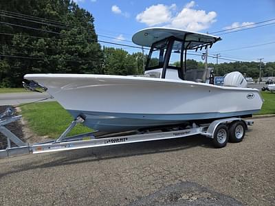 BOATZON | Sea Hunt Ultra 245SE 2026