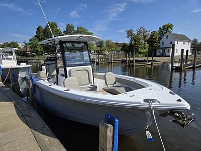 BOATZON | Sea Hunt Ultra 255 SE 2025