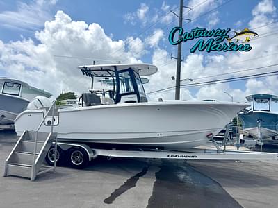 BOATZON | Sea Hunt Ultra 255 SE 2026