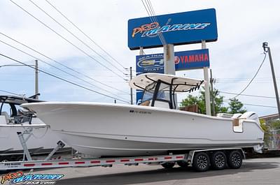BOATZON | Sea Hunt ULTRA 305 2022