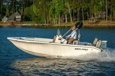 BOATZON | Sea Pro 202 Center Console 2024