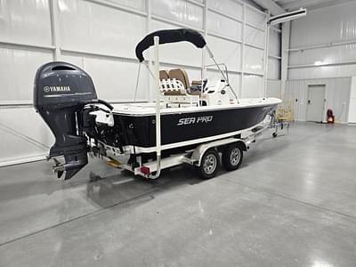 BOATZON | Sea Pro 208 Bay 2023