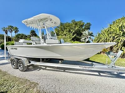 BOATZON | Sea Pro 210DLX 2025