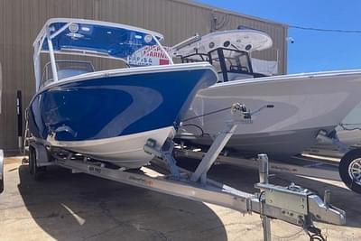 BOATZON | Sea Pro 240 DLX Dual Console 2023