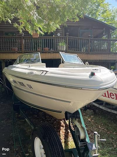 BOATZON | Sea Ray 210 Sundeck BOATZON | Sea Ray 210 Sundeck