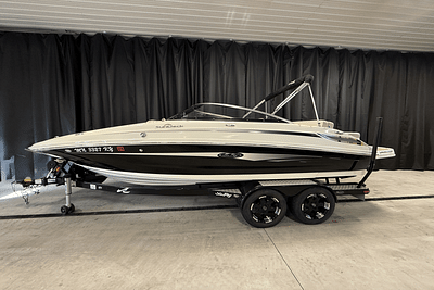 BOATZON | Sea Ray 220 SDN 2012