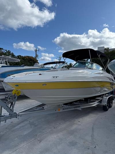 BOATZON | Sea Ray 220 Sundeck 2004