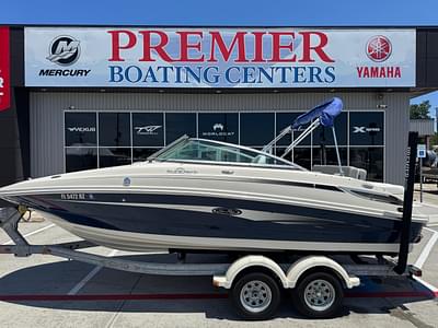 BOATZON | Sea Ray 220 Sundeck 2010 BOATZON | Sea Ray 220 Sundeck 2010