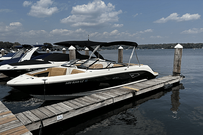 BOATZON | Sea Ray 230 SLX 2020 BOATZON | Sea Ray 230 SLX 2020