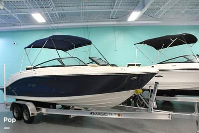 BOATZON | Sea Ray 230 SPX