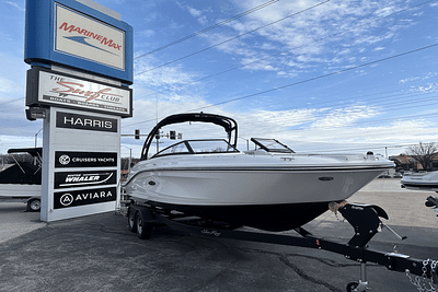 BOATZON | Sea Ray 23SPX 2025