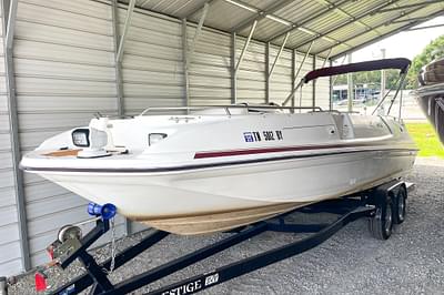 BOATZON | 1995 Sea Ray 240 Sundeck