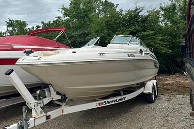 BOATZON | Sea Ray 240 Sundeck 2001 BOATZON | Sea Ray 240 Sundeck 2001