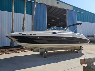 BOATZON | Sea Ray 240 Sundeck 2007 BOATZON | Sea Ray 240 Sundeck 2007
