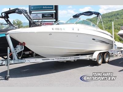 BOATZON | Sea Ray 240 Sundeck 2011
