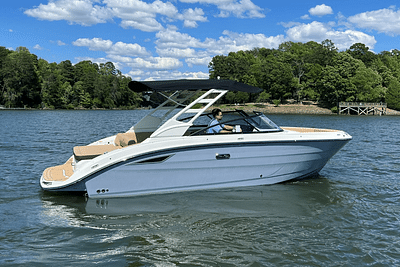 BOATZON | Sea Ray 250 SDX 2025