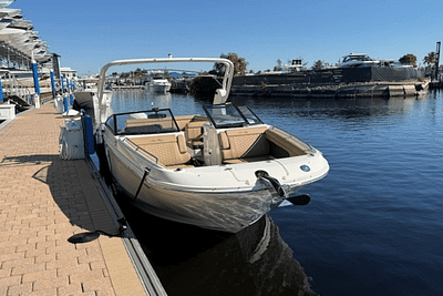 BOATZON | Sea Ray 270 SDXOB 2020