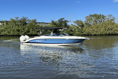 BOATZON | Sea Ray 280 SLX OUTBOARD 2024