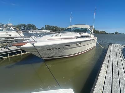 BOATZON | Sea Ray 300 Express Cruiser 1987