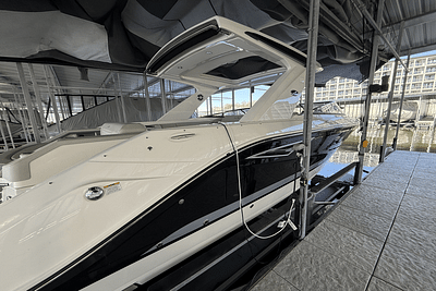 BOATZON | Sea Ray 310 SLX 2023