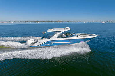 BOATZON | Sea Ray 310 SLX OB 2023