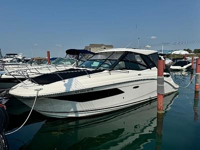 BOATZON | Sea Ray 320 Sundancer 2019