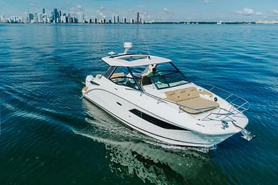 BOATZON | Sea Ray 320 Sundancer 2019