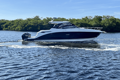 BOATZON | Sea Ray 320 SUNDANCER OB 2022