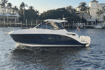 BOATZON | Sea Ray 320 SUNDANCER OUTBOARD 2021