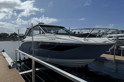 BOATZON | Sea Ray 320 SUNDANCER OUTBOARD 2024