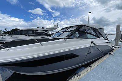 BOATZON | Sea Ray 320 SUNDANCEROB 2020