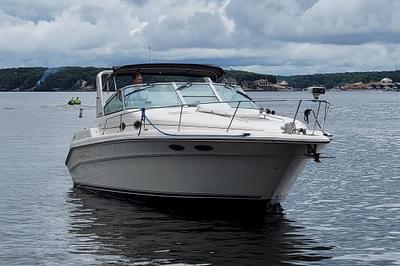 BOATZON | 1994 Sea Ray 330 Express Cruiser BOATZON | 1994 Sea Ray 330 Express Cruiser