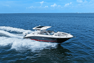 BOATZON | Sea Ray 350 SLX OUTBOARD 2023