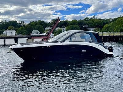 BOATZON | Sea Ray 370DAO 2023