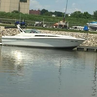 BOATZON | Sea Ray 39 1989