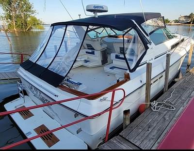 BOATZON | Sea Ray 390 Express Cruiser 1989