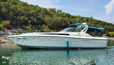 BOATZON | Sea Ray 390 Express Cruiser